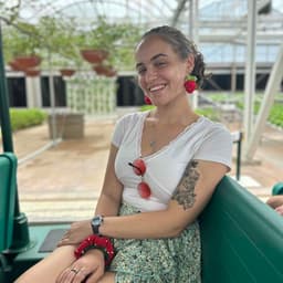 Instructor Riley M. profile Card Image