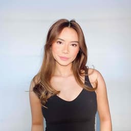 Instructor Rose G. profile Card Image