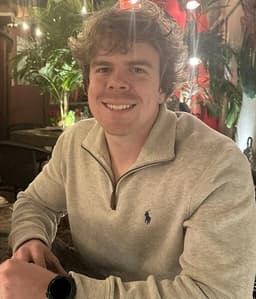 Instructor Ryan N. profile Card Image