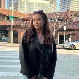 Instructor Sara R. profile Card Image