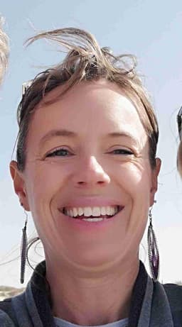 Instructor Sarah E. profile Card Image