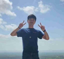 Instructor Sihyun P. profile Card Image