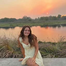 Instructor Stella P. profile Card Image