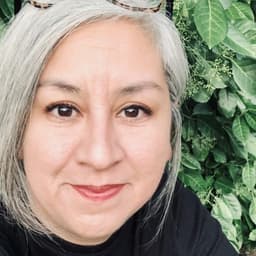 Instructor Susan G. profile Card Image