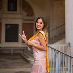 Instructor Tiffany N. profile Card Image