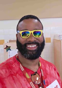 Instructor William R. profile Card Image