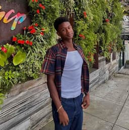 Instructor Zachary S. profile Card Image