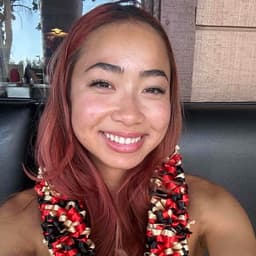 Instructor Ariella T. profile Card Image